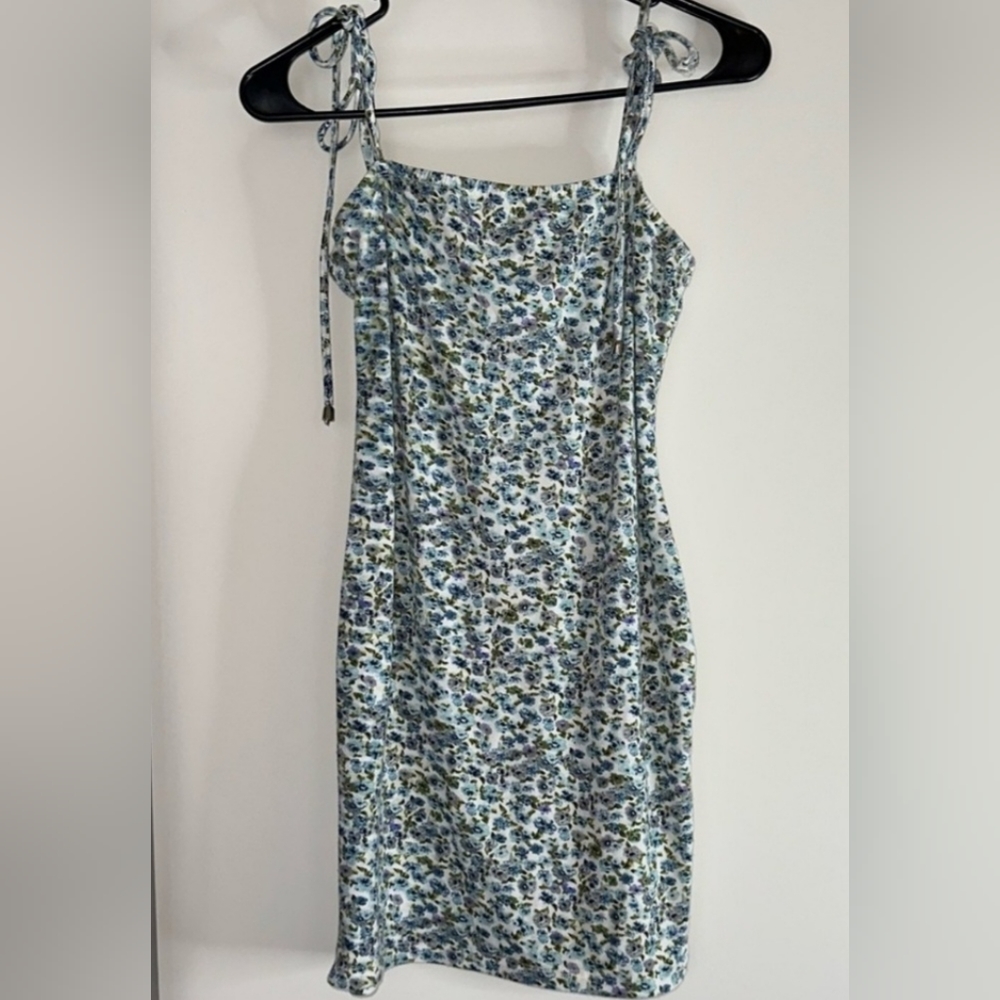 Size Small Blue Floral Dress